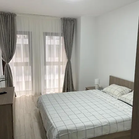 Moghioros Park * Bucharest