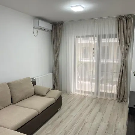 Moghioros Park Апартаменты